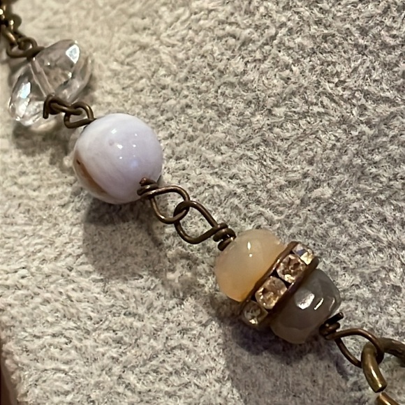 Vintage Medallion Necklace Crystal and Glass beaded rhinestones - Picture 3 of 11